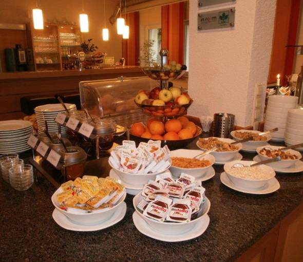 Frühstücksbuffet im TaunusTagungsHotel